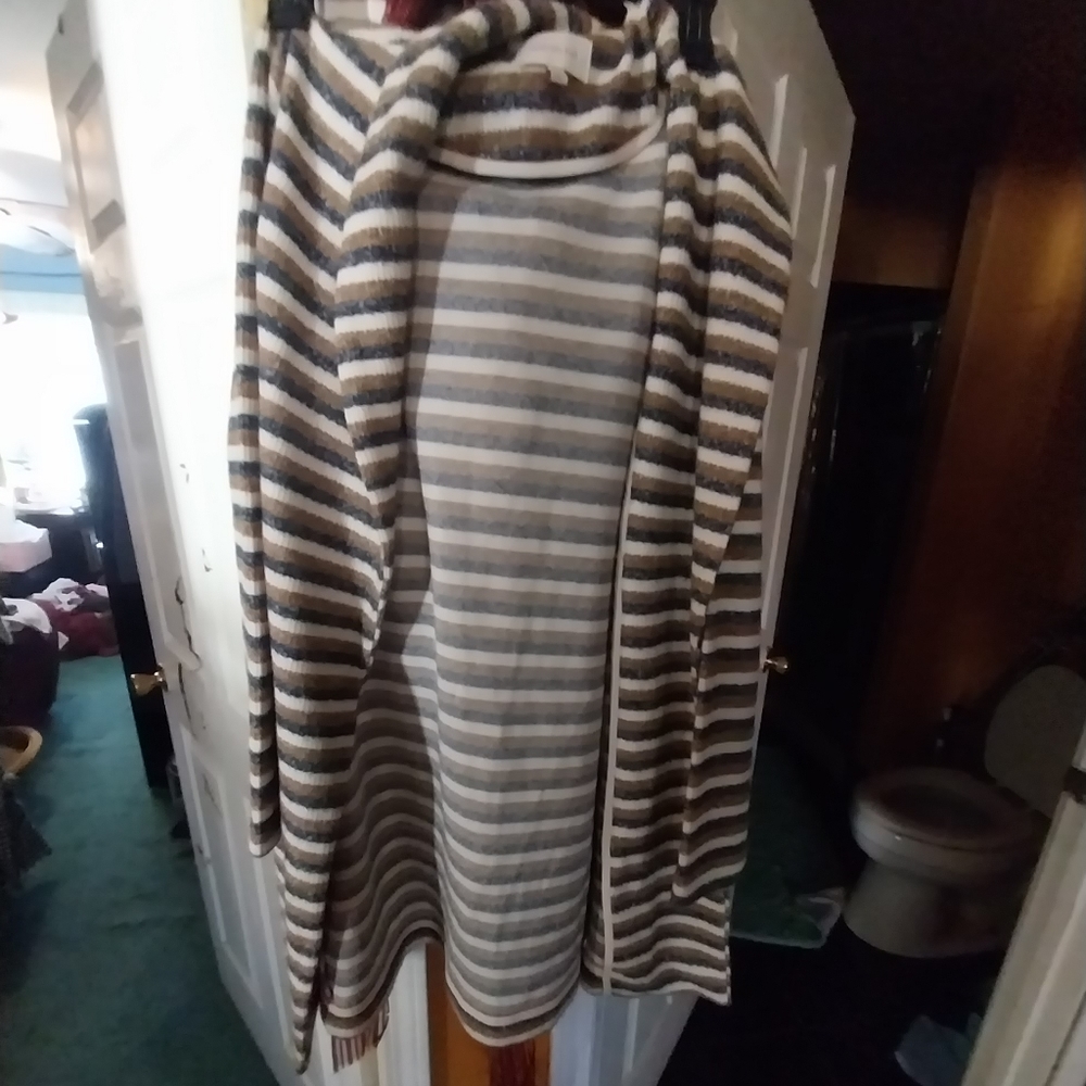 Soft long cardigan